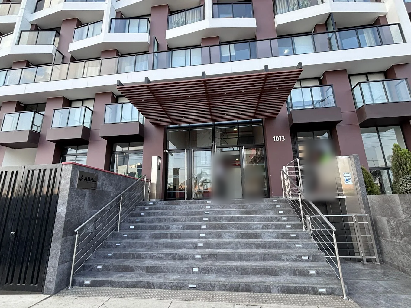 Fachada de PREYTI en Av. Javier Prado Este 1073, La Victoria